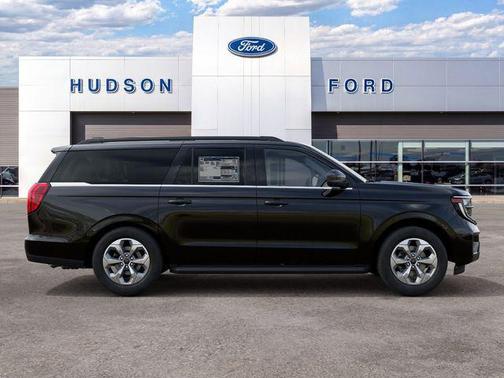 Agate Black Metallic 2027 Ford Expedition Max Active 4x4