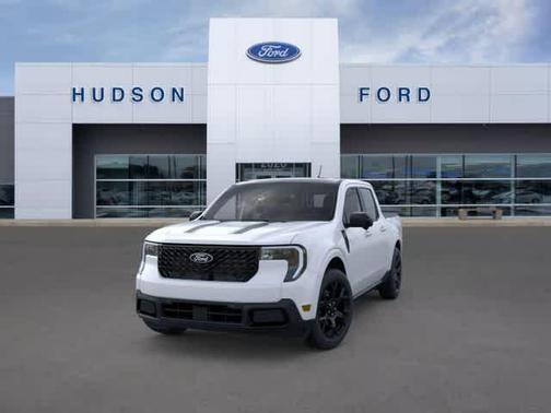 Oxford White 2025 Ford Maverick Lariat