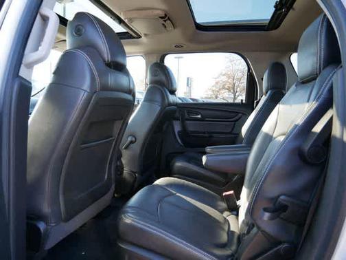 2015 GMC Acadia SLE-2