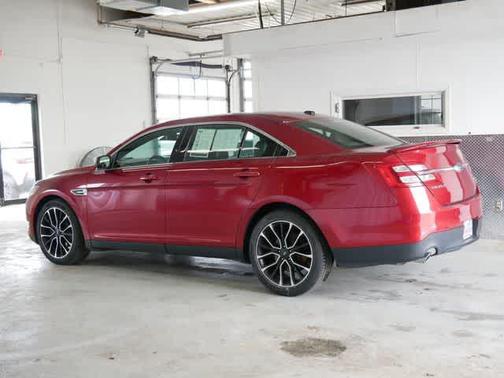 2019 Ford Taurus Limited