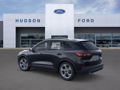 agate black metallic 2026 Ford Escape ST-Line Select