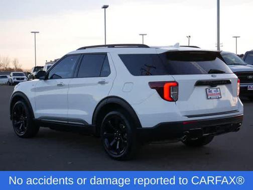 2022 Ford Explorer ST-Line