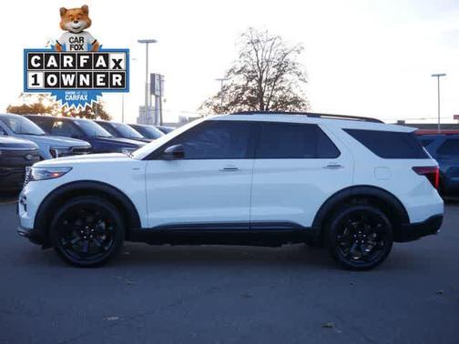 2022 Ford Explorer ST-Line