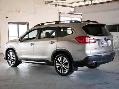 Tungsten Metallic 2019 Subaru Ascent Limited 7-Passenger