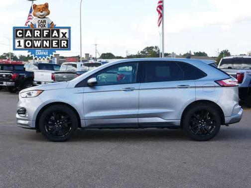 2022 Ford Edge ST Line