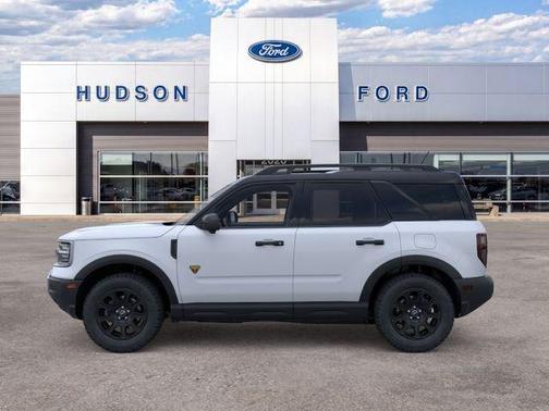 Space White Metallic 2026 Ford Bronco Sport Badlands