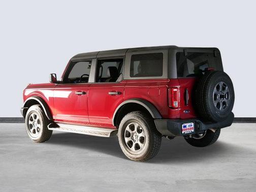 Ruby Red Metallic Tinted Clearcoat 2025 Ford Bronco Big Bend
