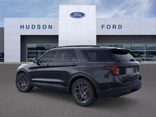 Agate Black Metallic 2026 Ford Explorer ST-Line