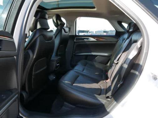 2014 Lincoln MKZ Base