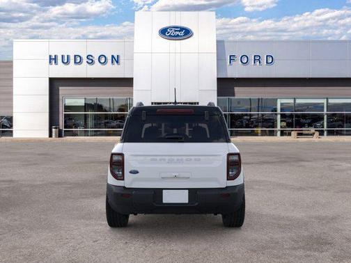 Oxford White 2026 Ford Bronco Sport Outer Banks