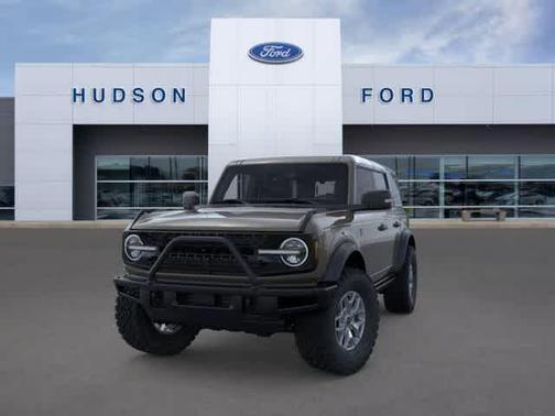 Marsh Gray 2025 Ford Bronco Badlands