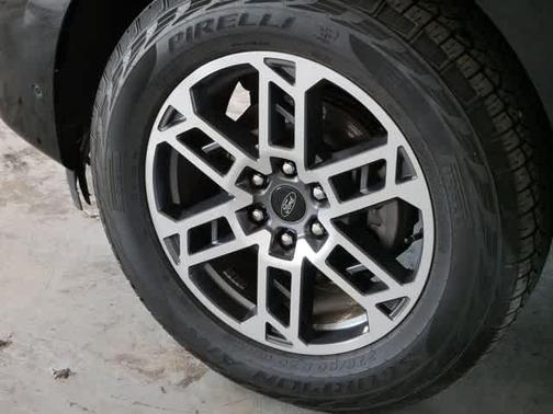 Agate Black Metallic 2025 Ford Expedition Max Active 4x4