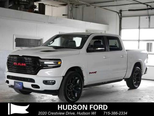 Ivory White Tri-Coat Pearlcoat 2022 RAM 1500 Limited