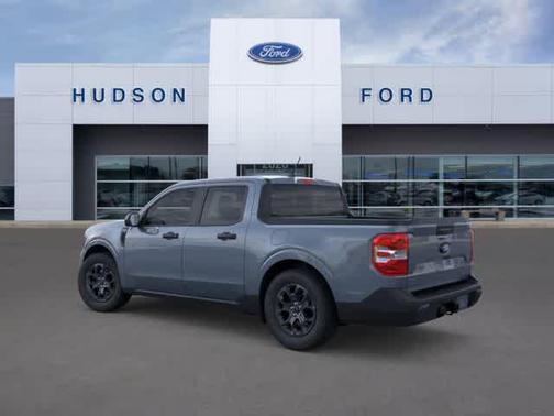 Azure Gray Metallic Tri-Coat 2026 Ford Maverick XLT