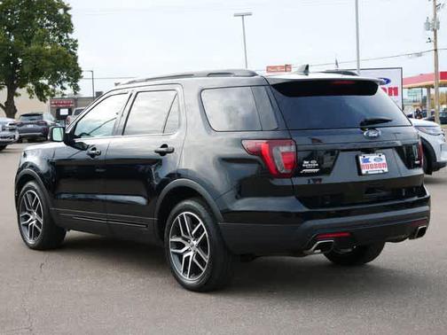 2017 Ford Explorer sport