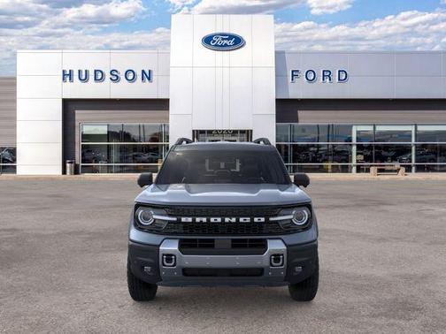 Azure Gray Metallic Tri-Coat 2026 Ford Bronco Sport Badlands