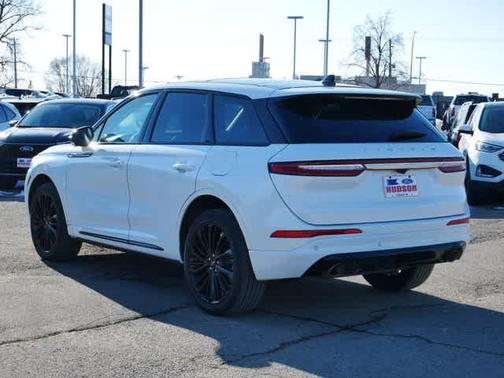 2023 Lincoln Corsair Standard