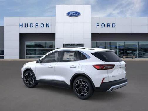 2026 Ford Escape Platinum