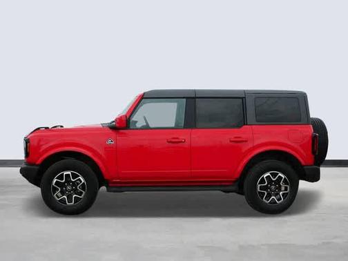 Race Red 2022 Ford Bronco Outer Banks