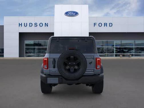 Azure Gray Metallic Tri-Coat 2025 Ford Bronco Big Bend