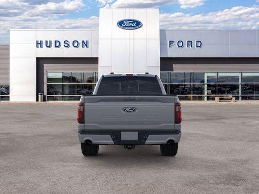 Avalanche 2026 Ford F-150 XLT