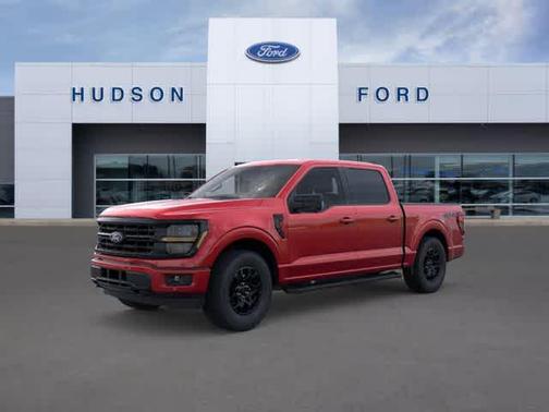 Ruby Red Metallic Tinted Clearcoat 2026 Ford F-150 XLT