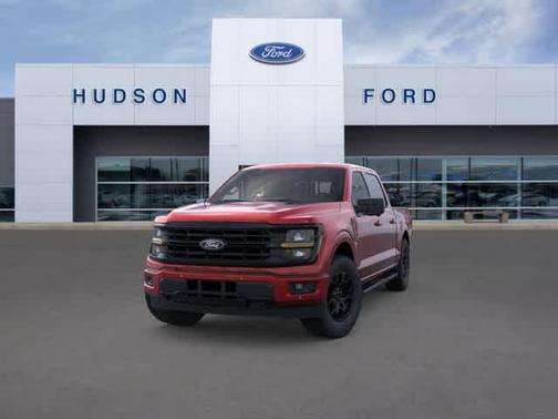 Ruby Red Metallic Tinted Clearcoat 2026 Ford F-150 XLT