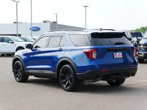 2023 Ford Explorer ST-Line