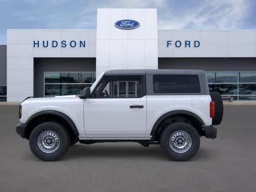 Oxford White 2026 Ford Bronco Base