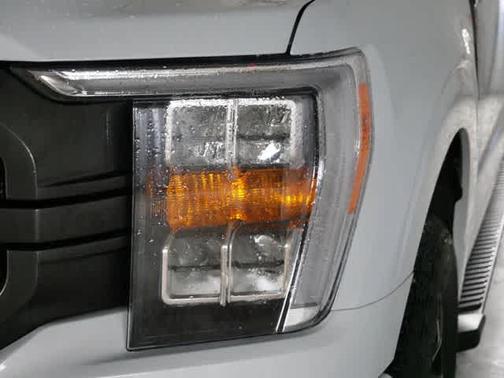 Space White Metallic 2022 Ford F-150 XLT