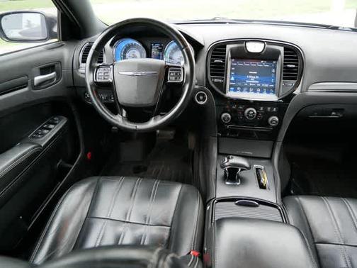2014 Chrysler 300 S