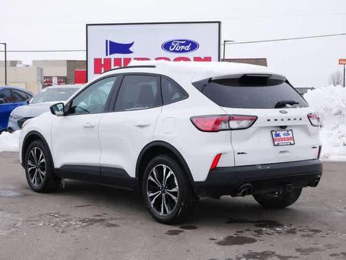 2022 Ford Escape SEL