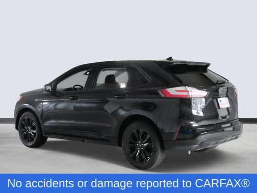 Agate Black Metallic 2024 Ford Edge SE