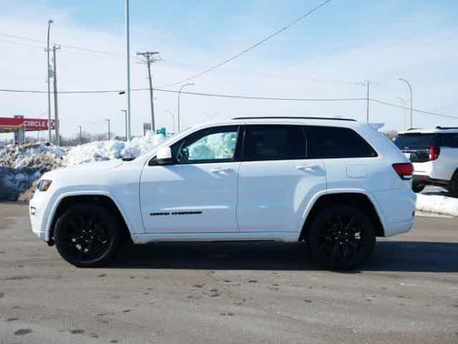 2019 Jeep Grand Cherokee Altitude