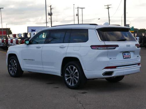 2022 Jeep Grand Cherokee L Overland