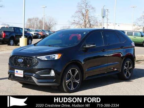 2022 Ford Edge ST