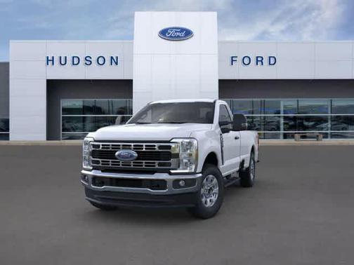 2025 Ford F-350 XLT