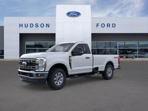 2025 Ford F-350 XLT