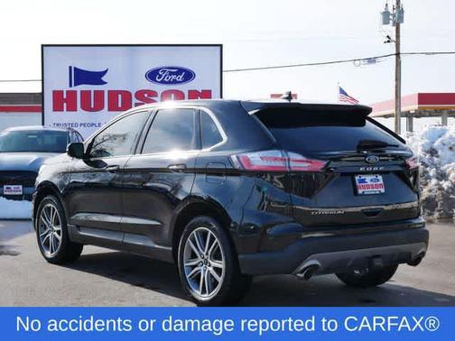 2023 Ford Edge Titanium