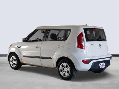 Clear White 2012 Kia Soul Base