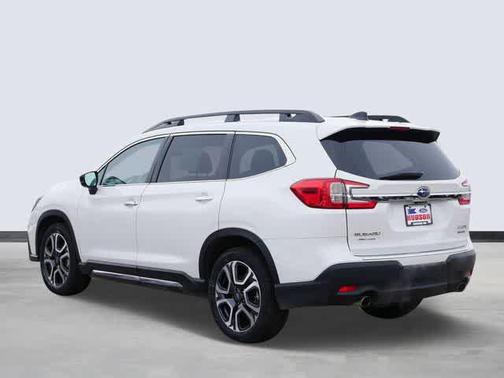 Crystal White Pearl 2024 Subaru Ascent Touring 7-Passenger