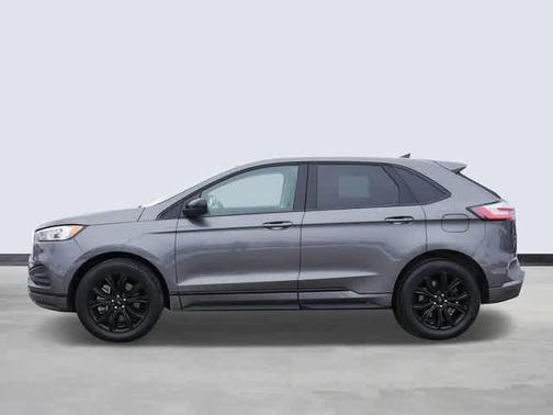 Carbonized Gray Metallic 2023 Ford Edge SE