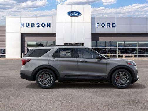 Carbonized Gray Metallic 2027 Ford Explorer ST