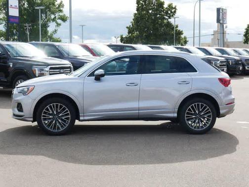 2022 Audi Q3 40 Premium