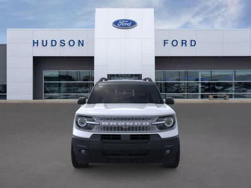 Oxford White 2025 Ford Bronco Sport Outer Banks