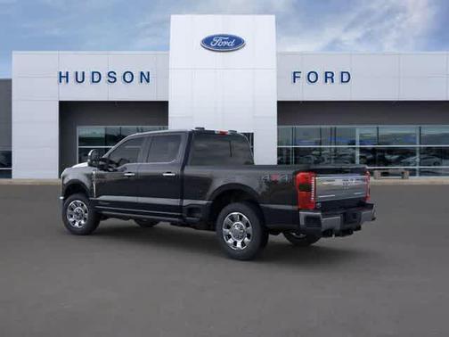 2025 Ford F-350 King Ranch