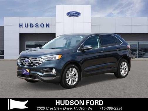 2022 Ford Edge Titanium