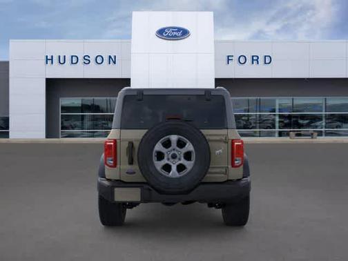 Desert Sand 2025 Ford Bronco Big Bend