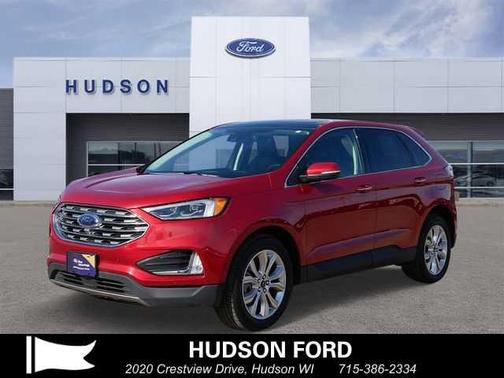 Rapid Red Metallic Tinted Clearcoat 2024 Ford Edge Titanium