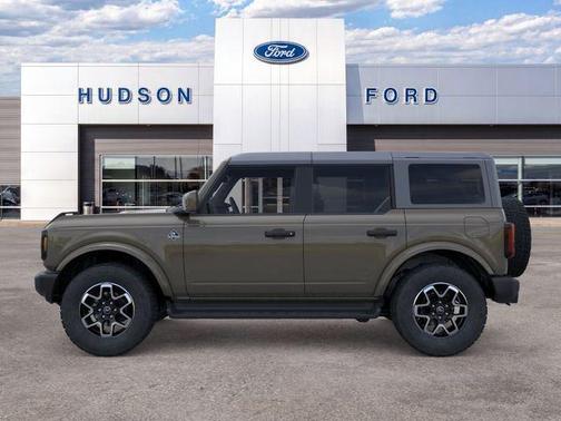 Marsh Gray 2026 Ford Bronco Outer Banks